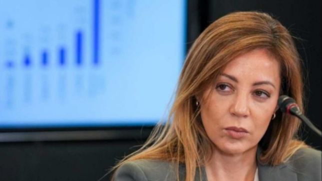 pedal y negociar, la tactica de edesur y edenor para apurar otra suba de tarifas