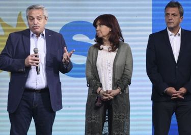 Alberto Fernández, Cristina Kirchner y Sergio Massa.