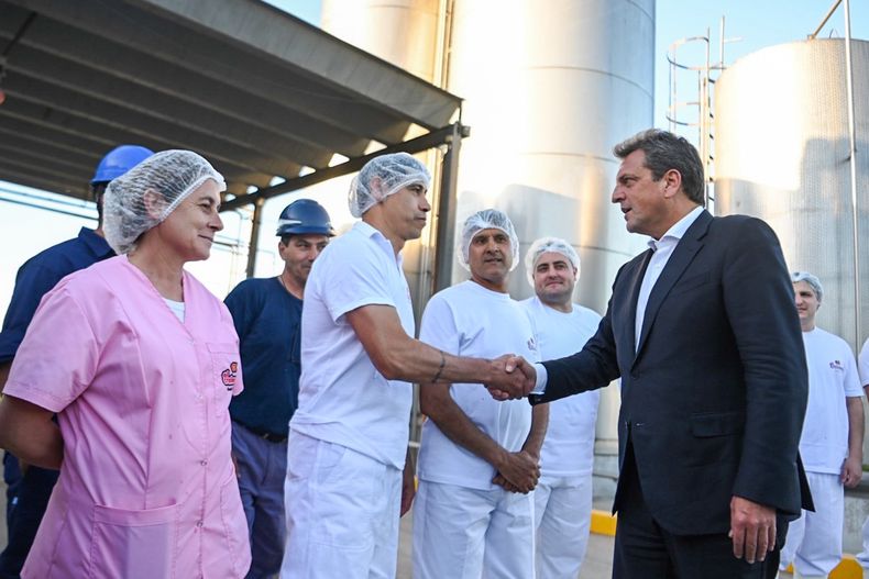 Para Unión por la Patria, Sergio Massa logra congeniar con los intereses del cordón productivo provincial como ningún otro candidato en los últimos años.&nbsp;