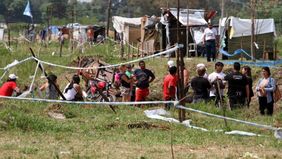Sin salida a la toma, ahora hablan de expropiar los terrenos en Merlo