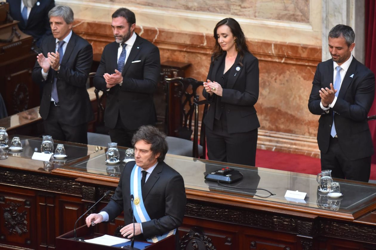 Javier Milei presenta el Presupuesto en el Congreso.