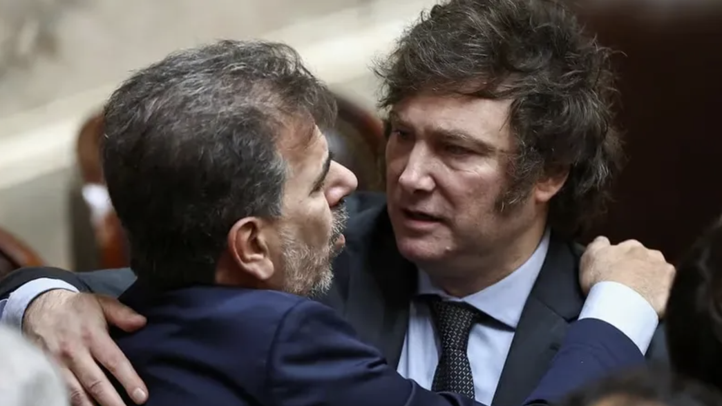 Javier Milei con Cristian Ritondo, parte de la alianza electoral del Gobierno en el Congreso.&nbsp;