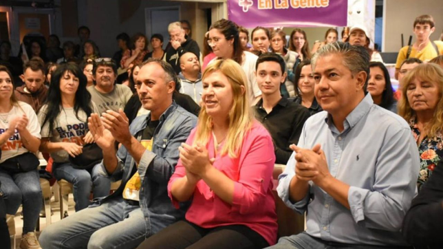 figueroa hace equilibrio para modelar el neuquen que viene