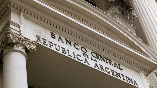 la guerra discursiva del central con los profetas de la megadevaluacion