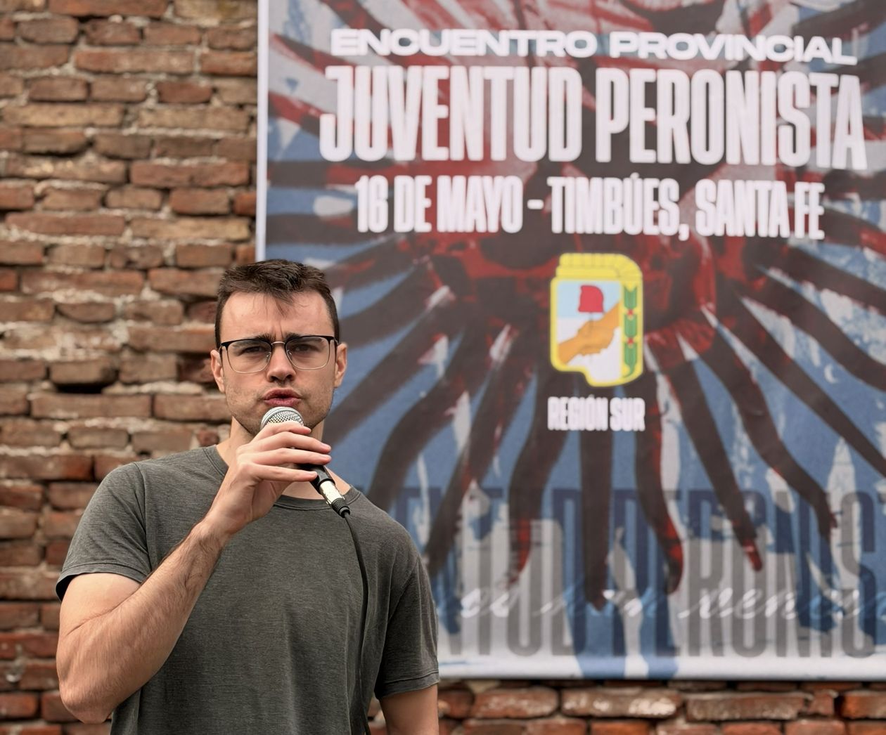 Pablo Garello líder de la JP de Santa Fe y conductor de Aurora, un espacio político para jóvenes del peronismo.