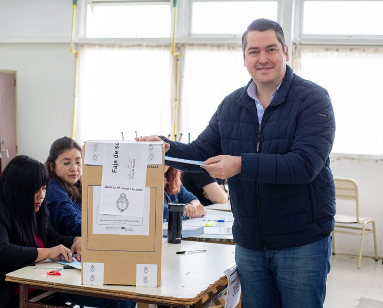Martín Pérez votó en Río Grande. Martín Pérez votó en Río Grande.
