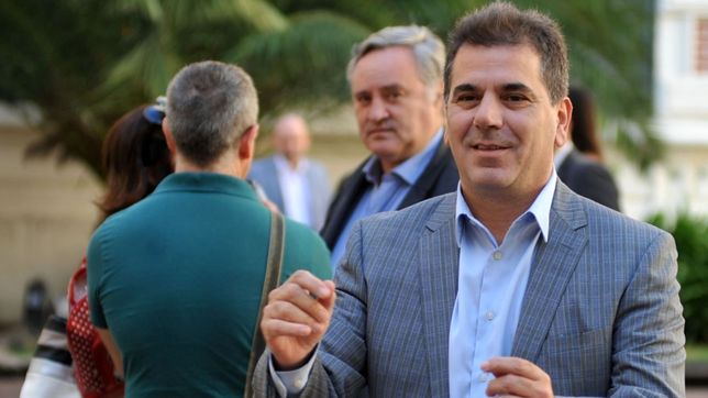 investigan la infiltracion de una espia en el despacho de cristian ritondo