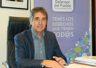Lorenzino: “Si el aumento del agua es irracional, vamos a frenarlo