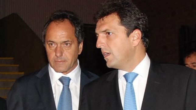 scioli reaparece con el pj anti k y compartira el dia de la lealtad con massa