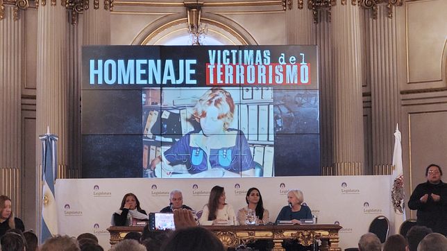 genocidas libres, una pesadilla a tiro de decreto presidencial
