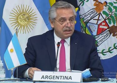 El camino del profeta offshore al sueño realizado de la CELAC propia