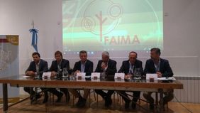 Acevedo: “Necesitamos que le saquen el pie de la cabeza a la industria