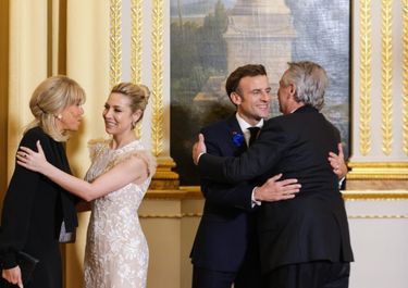 La sociedad de socorros mutuos Fernández & Macron