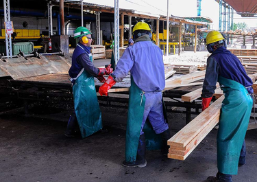 Agustín Domingo opina sobre licencias en el debate de la reforma laboral.