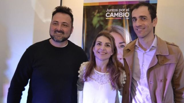 intendentes pro buscan ampliar el dominio y hacen campana con los ?sin tierra?