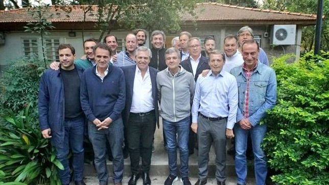 hurlingham: zabaleta encabezo un plenario con vecinos y dirigentes