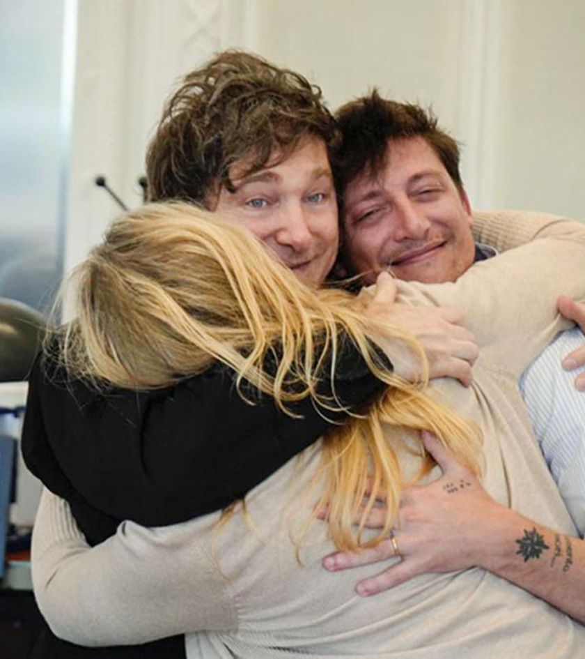 Javier Milei, Karina Milei y Santiago Caupto.