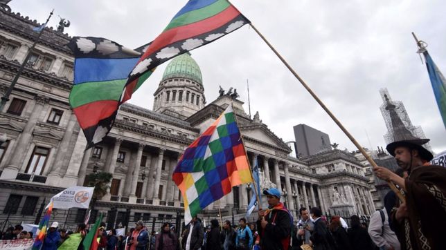 el senado aprobo la ley que impide los desalojos aborigenes por cuatro anos