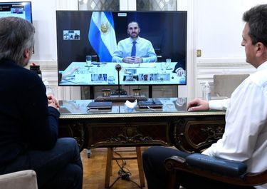 La mano invisible del subcomandante Máximo en los pronósticos de Guzmán