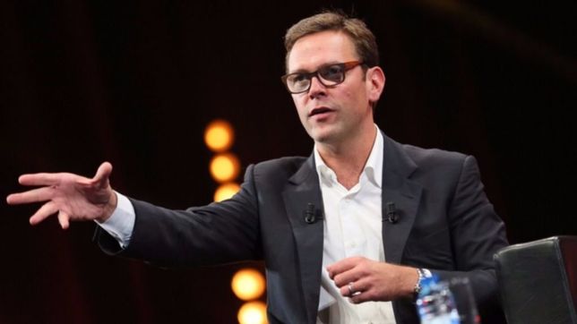 macri recibe al dueno de fox por la venta de la televisacion del futbol