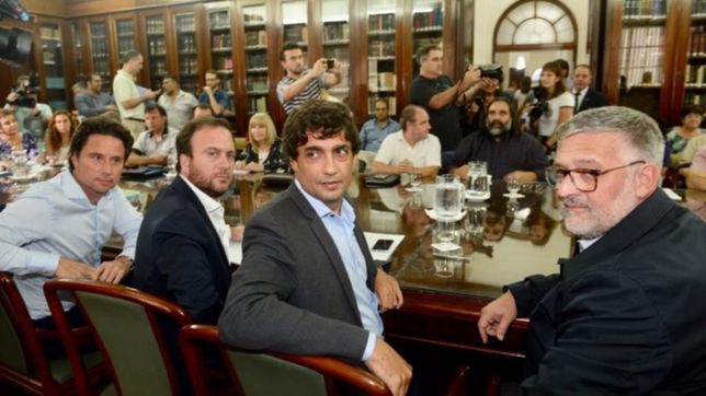 vidal se baja del 15% y fracciona la paritaria con propuesta semestral