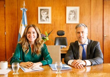 Busatto le pidió una agenda social en Santa Fe a Tolosa Paz