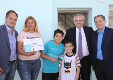 El Gobierno entregó viviendas a familias que serán relocalizadas del Riachuelo
