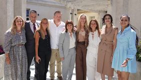 Karina MIlei y Patricia Bullrich con legisladores de LLA.&nbsp;