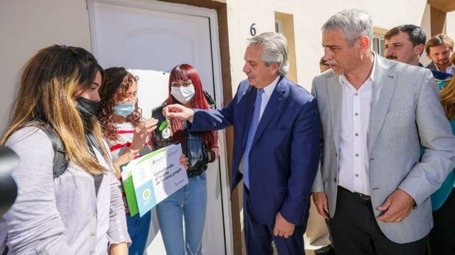 ferraresi defendio al presidente y afirmo: tiene derecho a ser candidato