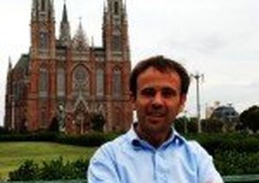 Indignado y desamparado