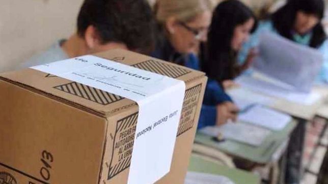 El cambio en los lugares de votación de La Matanza generó reclamos del intendente Espinoza.&nbsp;