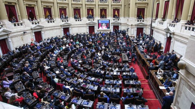 desensillar hasta que aclare: el vallas-gate implosiono la sesion en diputados