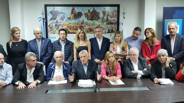 el pj espera a los gobernadores para sumarlos a la estrategia de unidad