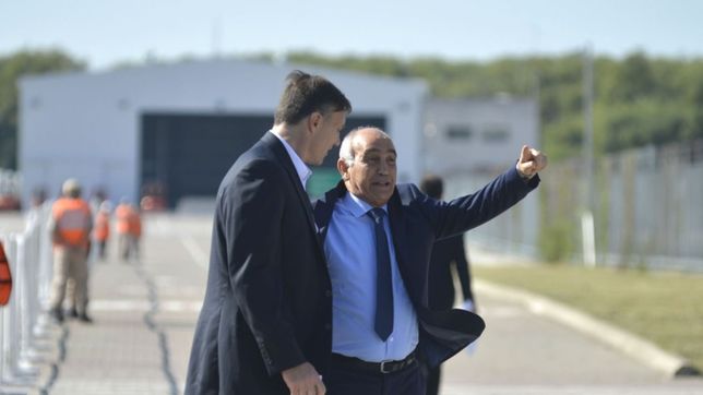 en medio de la pandemia, salvador pone fecha a la interna radical: 11/10