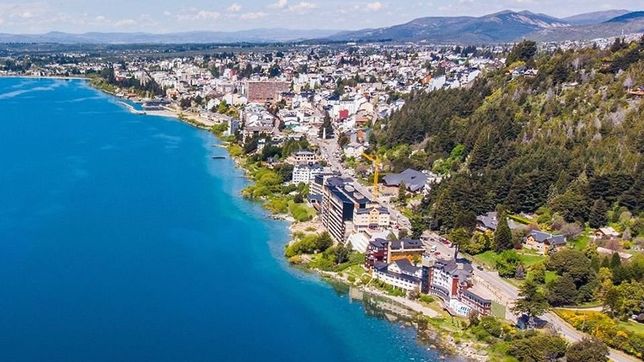 capitales alternas: festejo por la designacion de bariloche