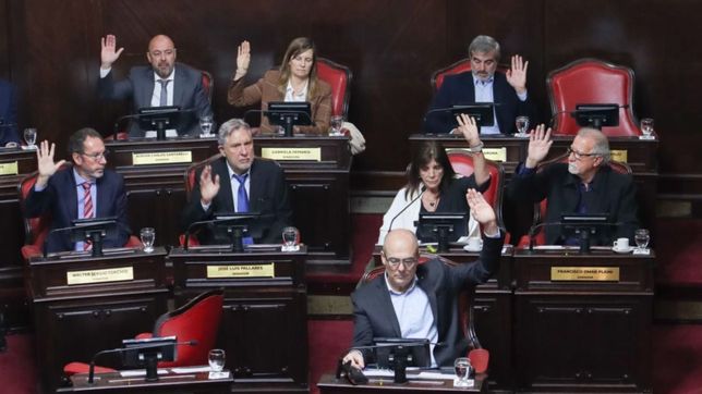 abad gana terreno con el portazo de de la torre en el senado
