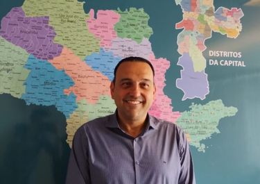 Candidato bolsonarista promete: “La democracia no está en riesgo”