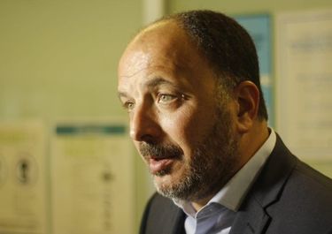 Denuncian al intendente Garate por sobreprecios en la compra de alimentos para comedores