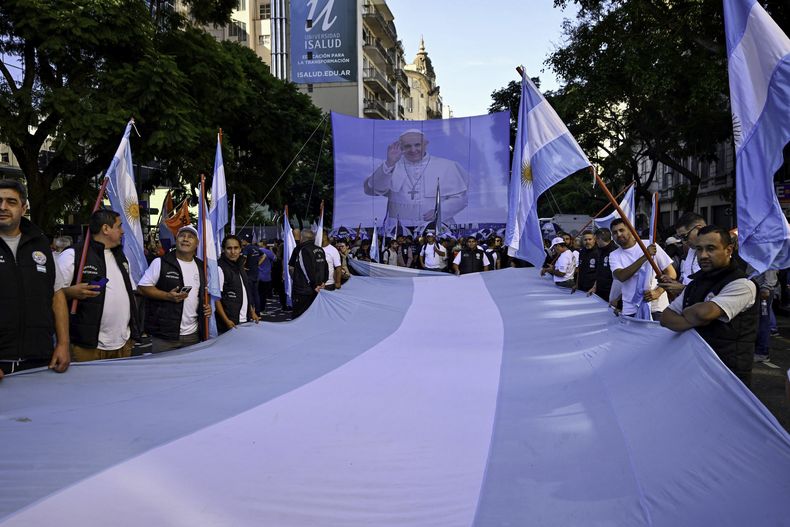 La CGT deslegó sus columnas por el centro porteño&nbsp;