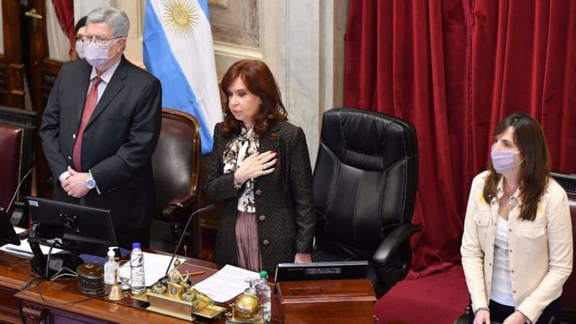 el senado aprobo el dnu de fernandez sobre las telecomunicaciones