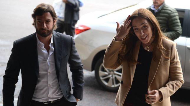 vidal y salvai echan a monzo de la provincia de buenos aires