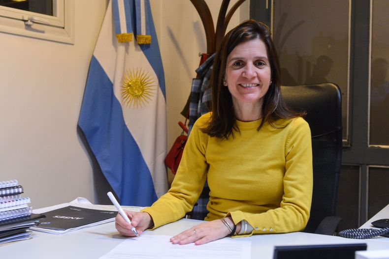 Fernanda Raverta.