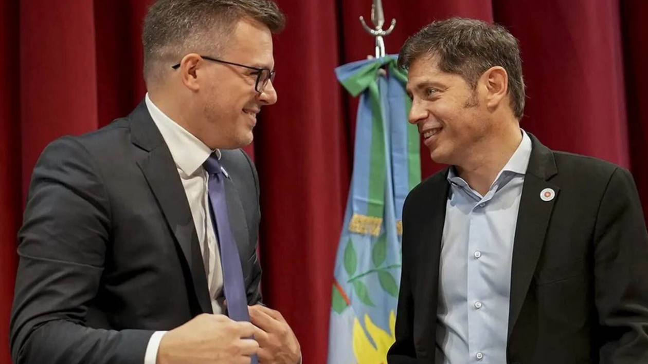 Santiago Pérez Teruel junto a Axel Kicillof&nbsp;