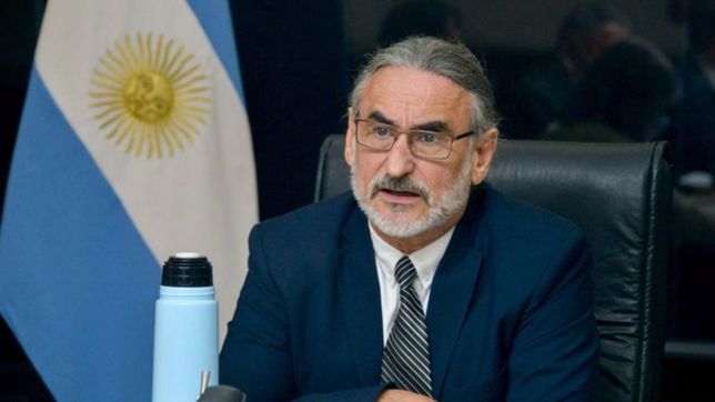 el gobierno dio marcha atras con el cepo al maiz, pero el paro sigue vigente