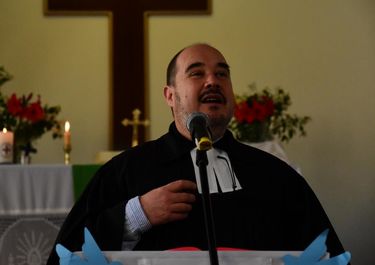 El pastor luterano Leonardo Schindler, Team Massa.