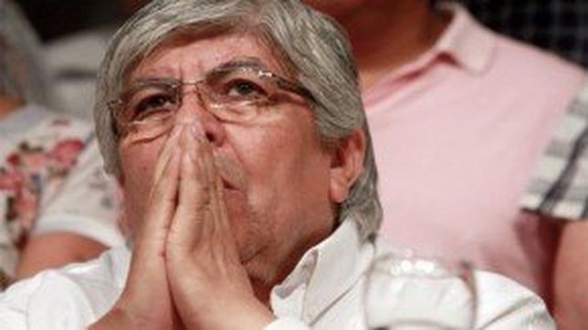 moyano hace lio porque es mas papista que el papa