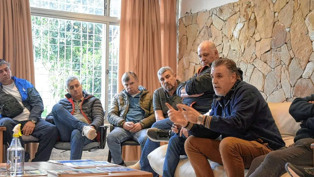 El secretario general del Centro de Patrones y Oficiales Fluviales de Pesca y de Cabotaje Marítimo, Mariano Moreno, arremtió contra la canciller Mondino.