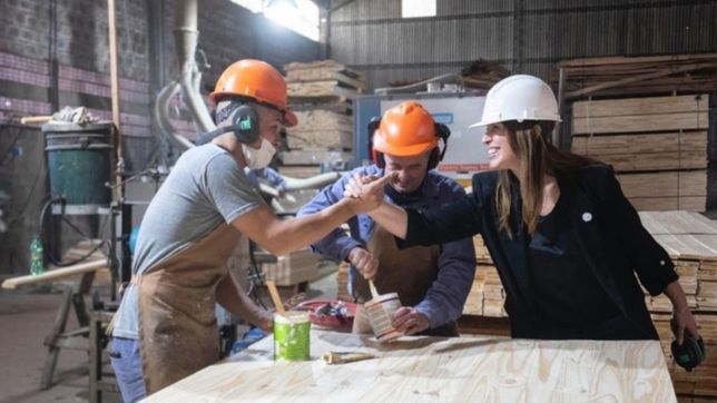 en otra vuelta nacional, vidal llego a misiones con discurso de unidad