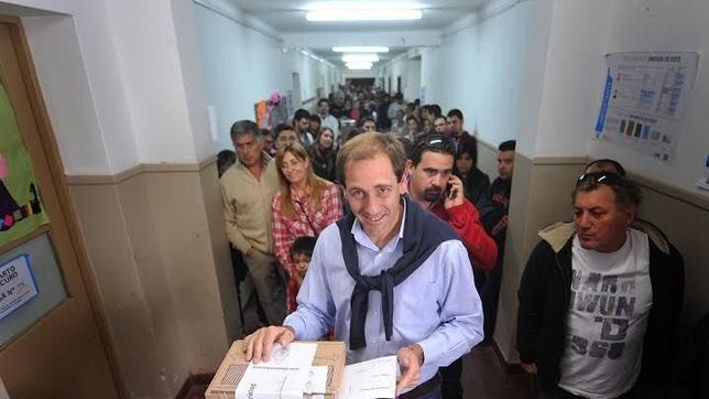por el cruce de denuncias, en la plata se vive un dia complicado