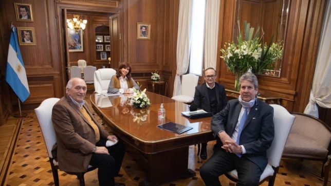 los tentaculos del consejo agroindustrial que mucho abarcan y poco aprietan